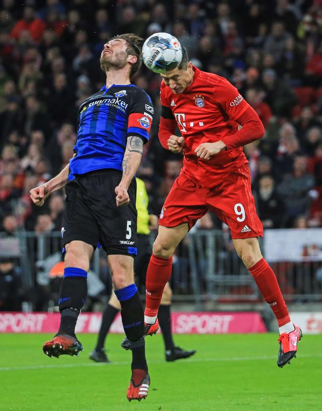 他在场上的 他在场上的